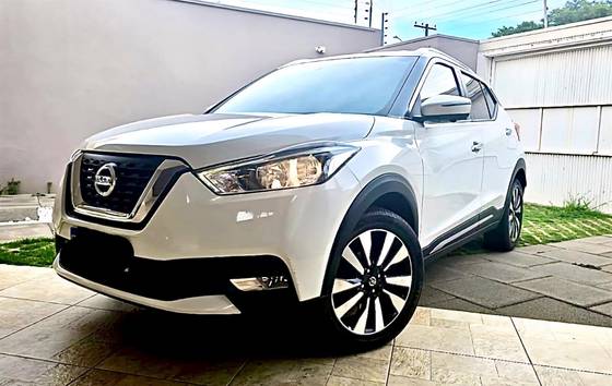 NISSAN KICKS 1.6 16V FLEXSTART SL 4P XTRONIC